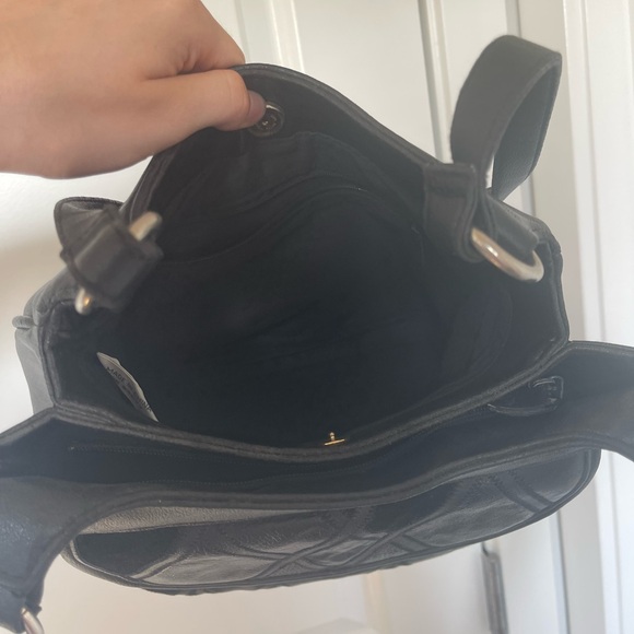 Black leather patchwork 90s style crossbody purse with built in cardholder - Picture 4 of 5